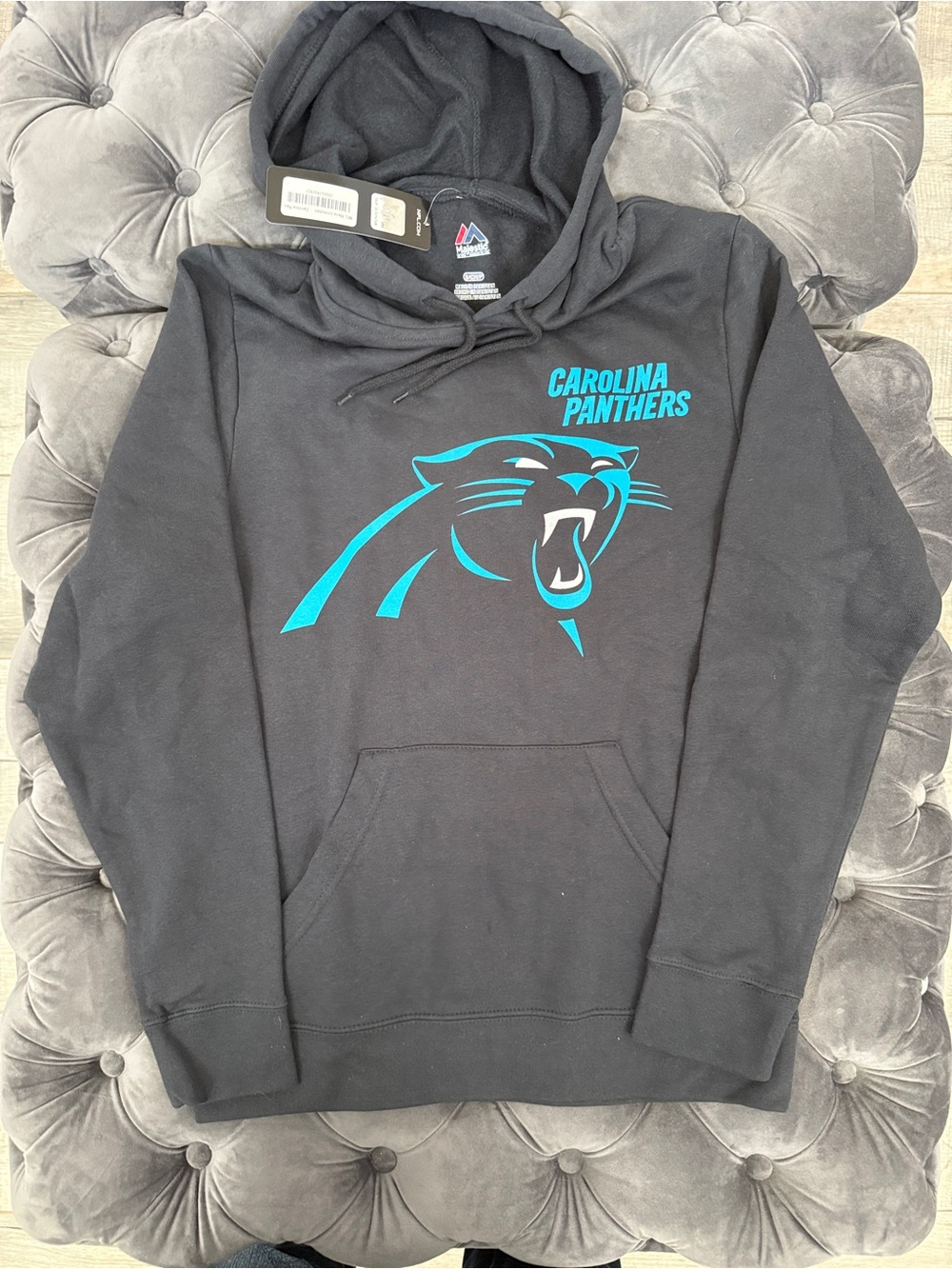 Carolina Panthers Majestic NFL Hoodie Black Small NWT Pullover